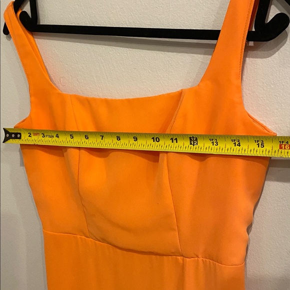 Elegant chiffon orange Sleeveless Dress - Picture 5 of 5